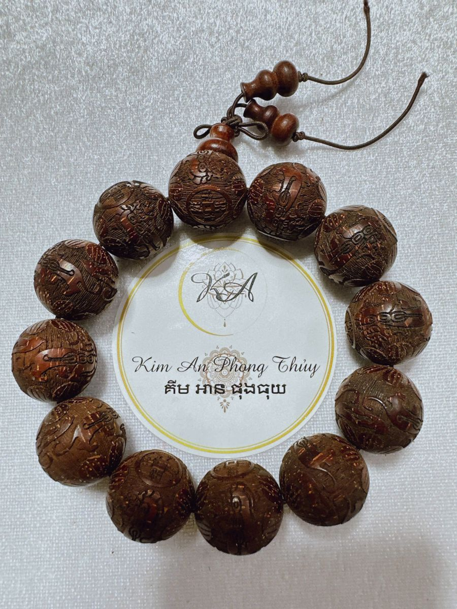 Vòng tay phong thuỷ Bình Thạnh