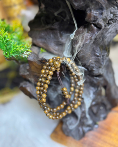 Vòng tay phong thuỷ Bình Thạnh